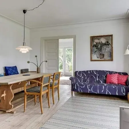 Bjergby Bed & Breakfast 3* Hjørring