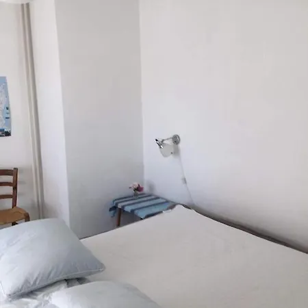 Bjergby Bed & Breakfast Oda ve Kahvaltı *